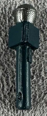 28-bossfightstudio-epic-hacks-bonesault-microphone.jpg