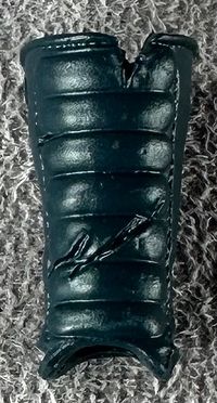 27-bossfightstudio-epic-hacks-bonesault-shinpad(l).jpg