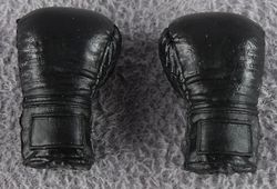 02-boxing-gloves-black.jpg