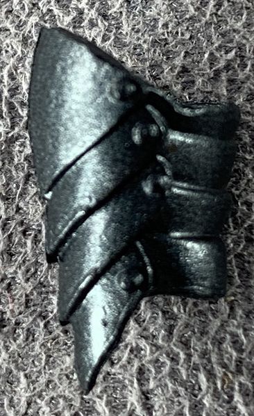 File:11-Vitruvian-HACKS-Gazoge-Lower-Arm-Armor.jpg
