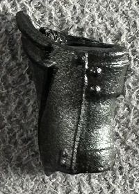23-bossfight-studio-knight-of-asperity-female-wrist-armor (right).jpg