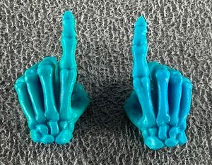 32-bossfightstudio-epic-hacks-skeleton-grim-spectre-hands-pointing.jpg