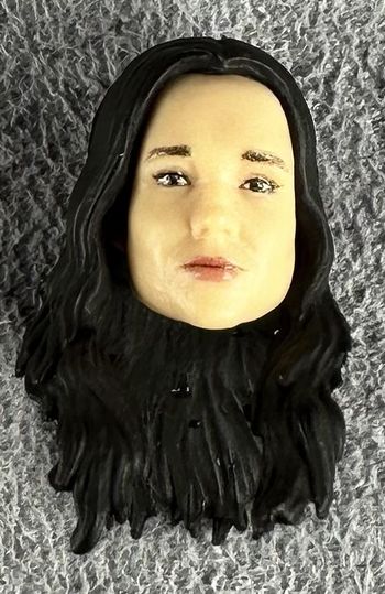 27-bossfightstudio-umbrella-academy-vanya-head(1) 00.jpeg