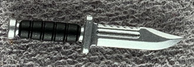 File:22-advent-calendar-2020-knife - title.jpg