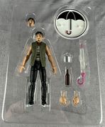 18-bossfightstudio-umbrella-academy-klaus 00.jpeg