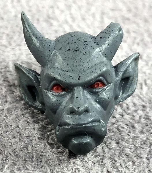 File:18-gargoyle-alt-head.jpg