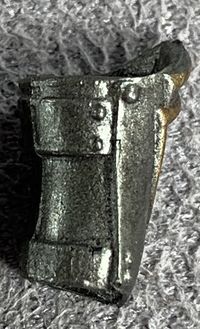 17-bossfight-vitruvian-hacks-female-knight-accessories-gauntlet(left).jpg