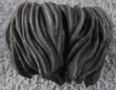 06-orc-conqeror-fur-boot-cover-r.jpg
