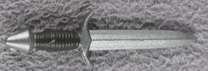 28-felonious-naga-knife-title.jpg